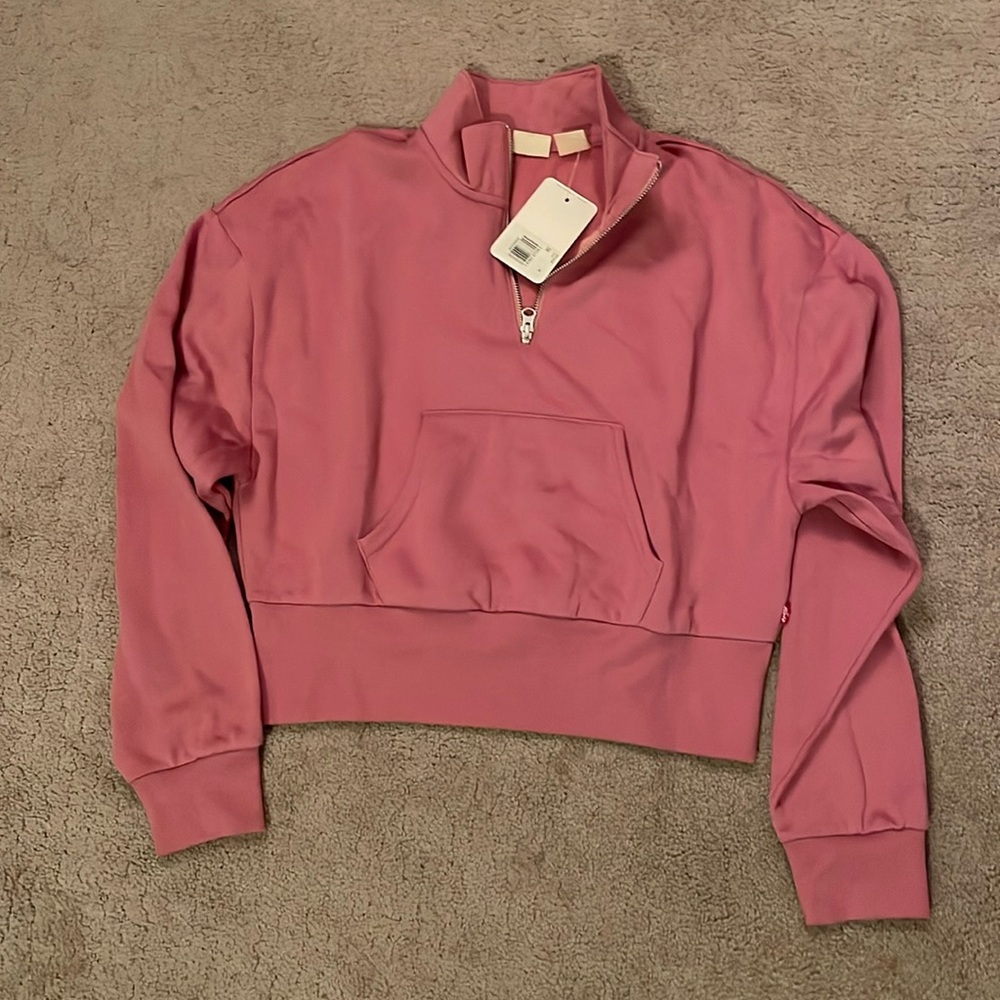 Levi’s cropped quarter zip pullover NWT